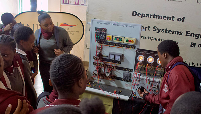 Banner_Unisa inspires learners.png